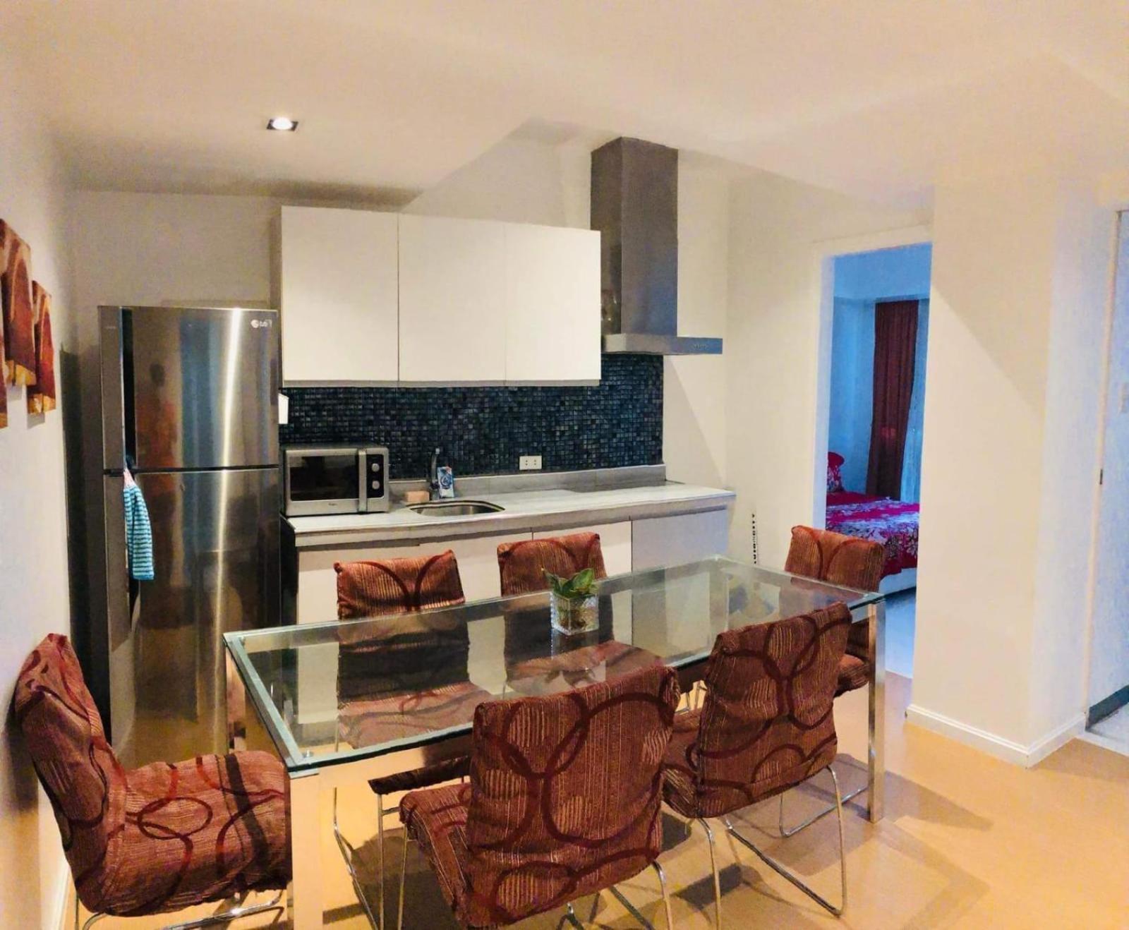 Beach Front Living In The Heart Of The City, Azure Residences Manila Exteriör bild